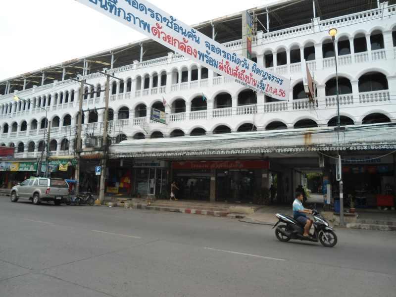 Sawasdee Hotel Khon Kaen Extérieur photo